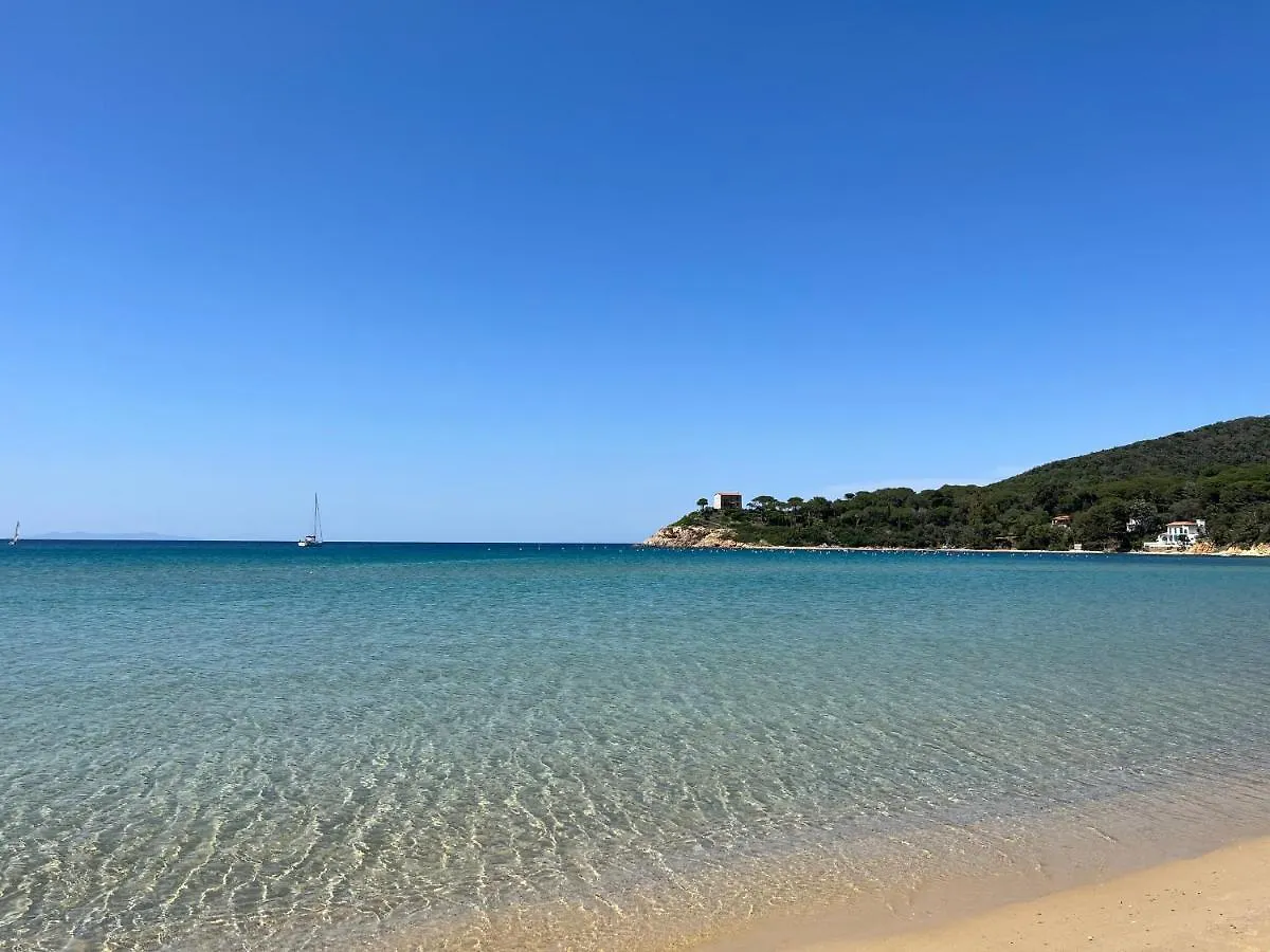Holiday home Villetta Di Rosa Procchio